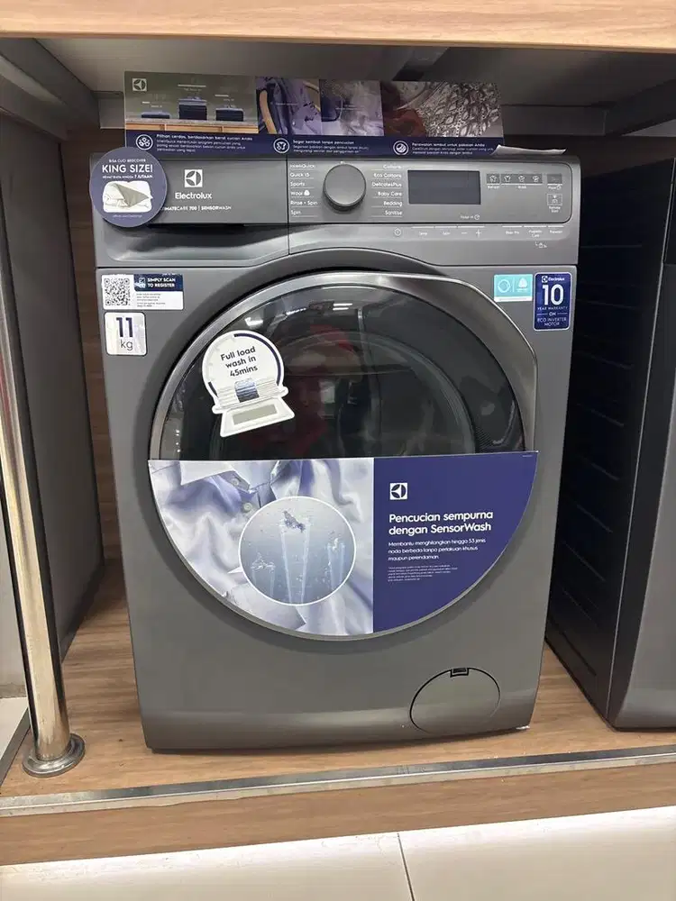 Mesin cuci Elektrolux 11kg bunga 0%