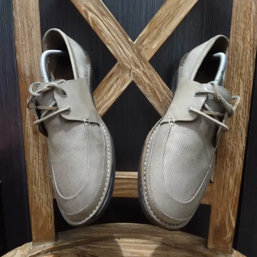 Clarks import 44 Asli KuliT, Elegan, Eksklusif, Nyaman