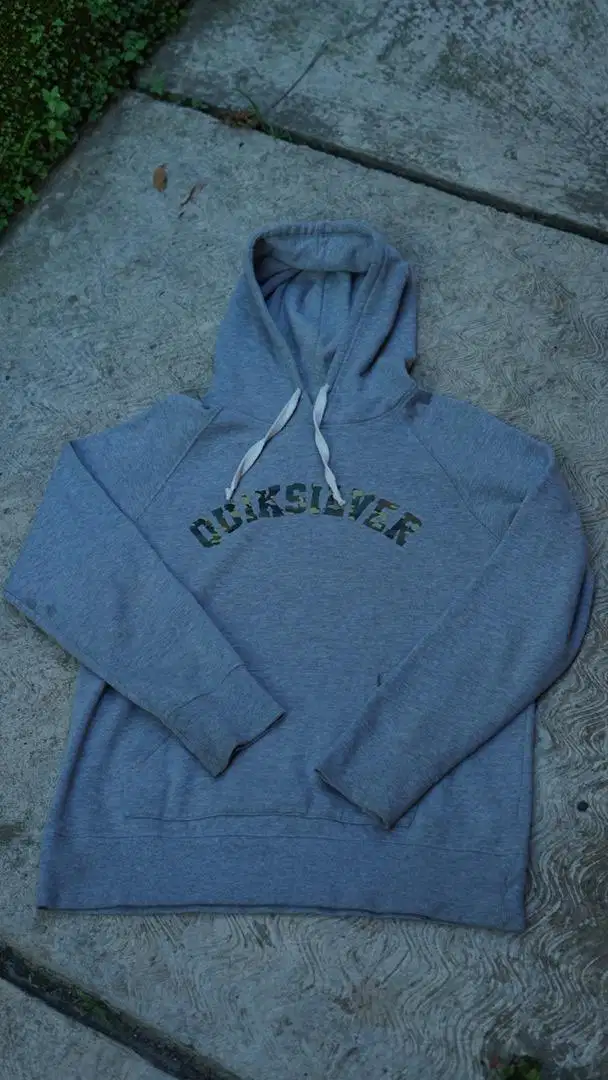 Quicksilver hoodie/sweater/jaket