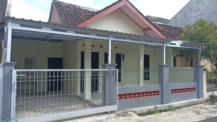 Disewakaan rumah
