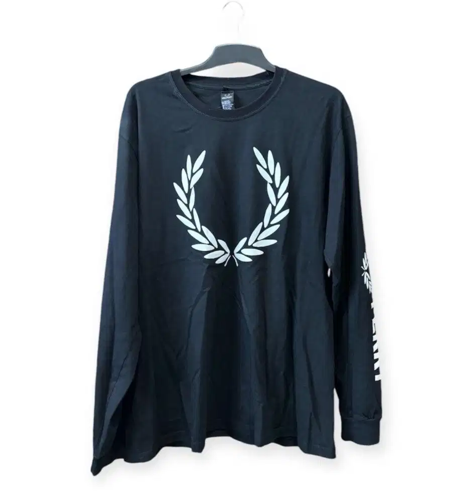 Kaos tshirt preloved bal lengan panjang hitam xl-xxl fred Perry