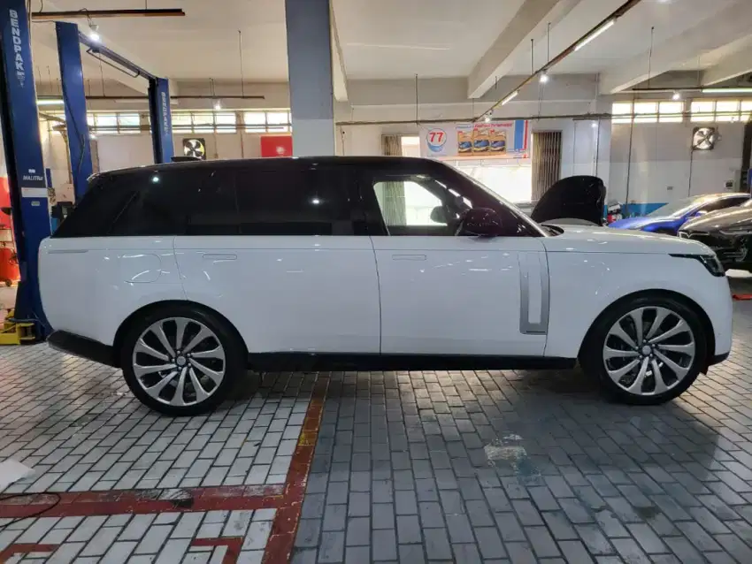 Range Rover 2023