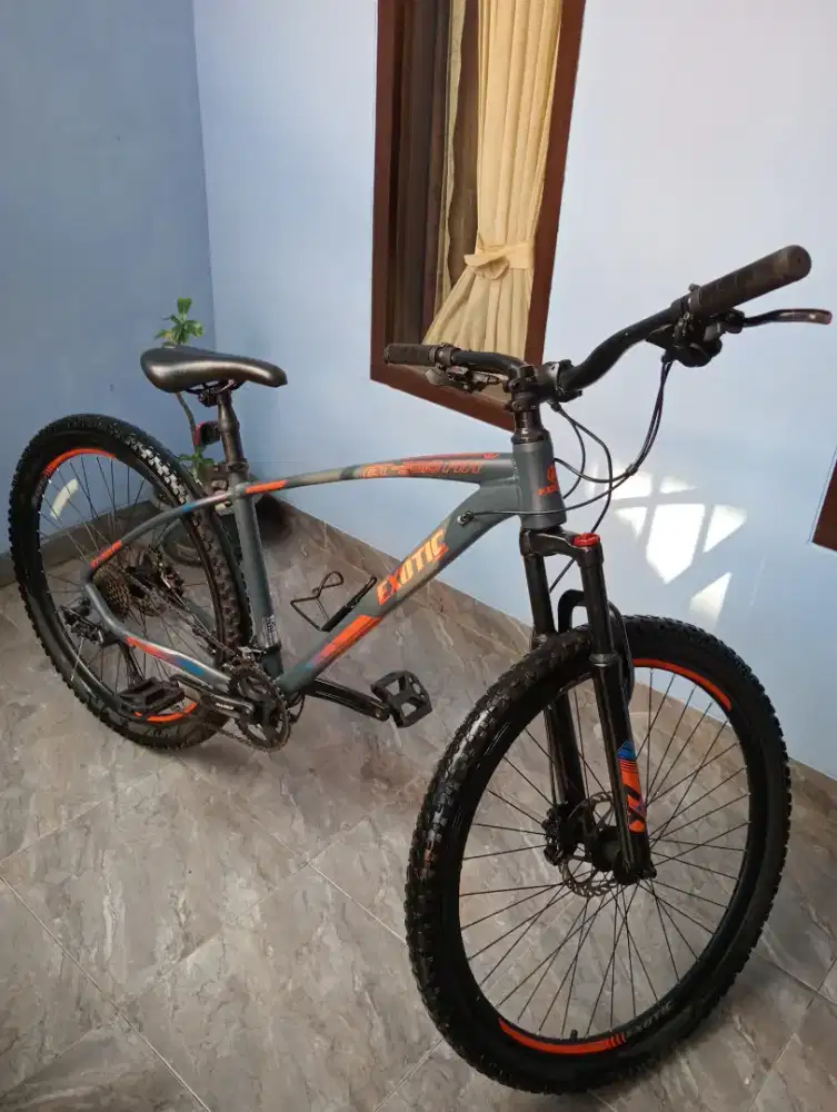 Sepeda gunung / MTB Exotic tipe ET-2618 AH ukuran 27.5 inci.