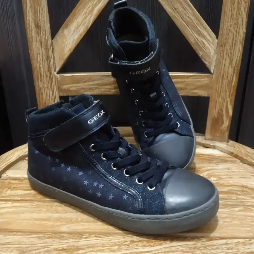 GEOX 38 Sporty, Elegan, Eksklusif, dan Nyaman