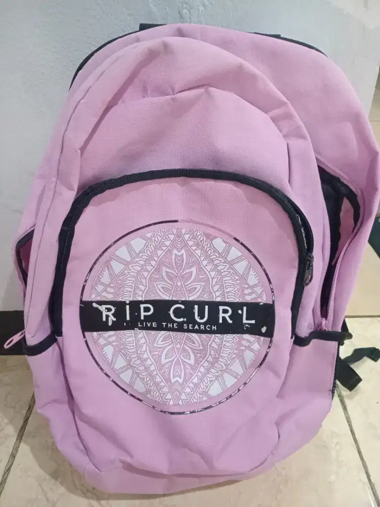 Tas Backpack Laptop merk Ripcurl