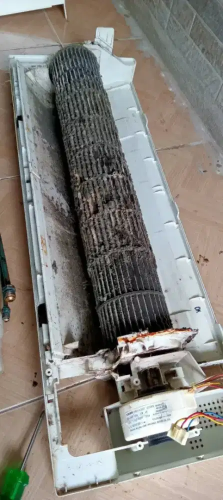 Service AC ,Pasang AC Service kulkas dan Water heater