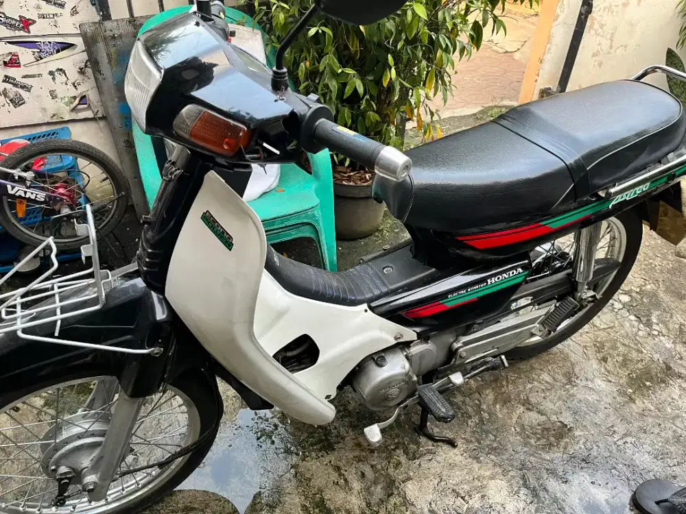 Jual motor honda Astrea Grand