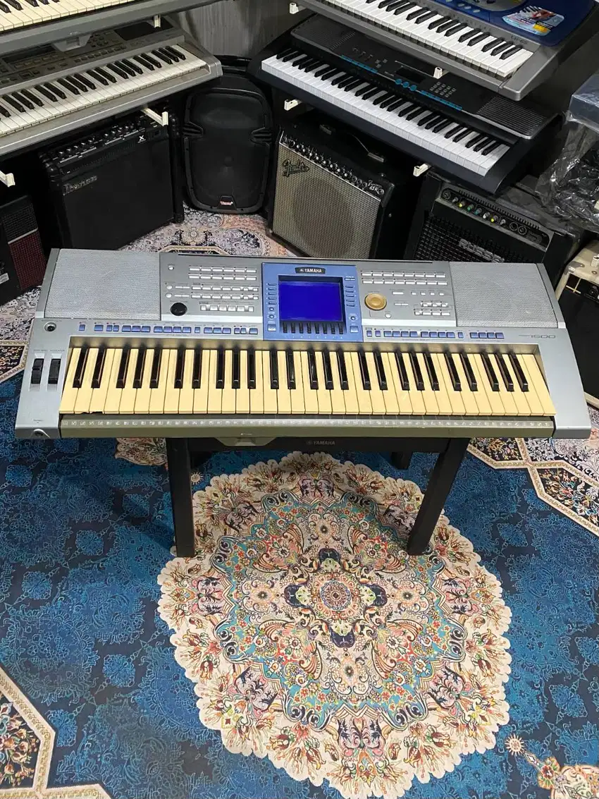 Keyboard Yamaha PSR 1500 Bonus Song Style