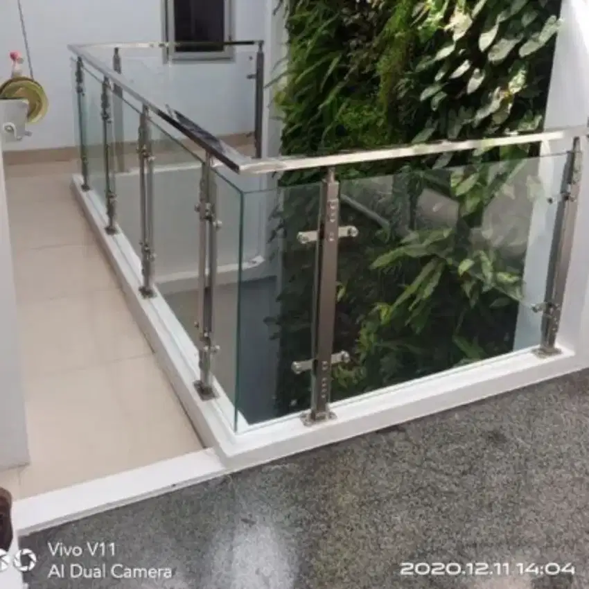 Balkon stainless kaca zfn 18