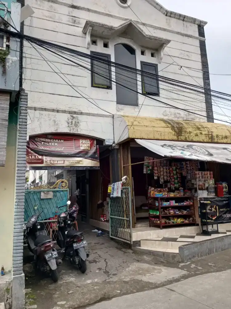 DIJUAL KONTRAKAN 13 PINTU & 1 KIOS DI PEKAYON KALISARI PASAR REBO