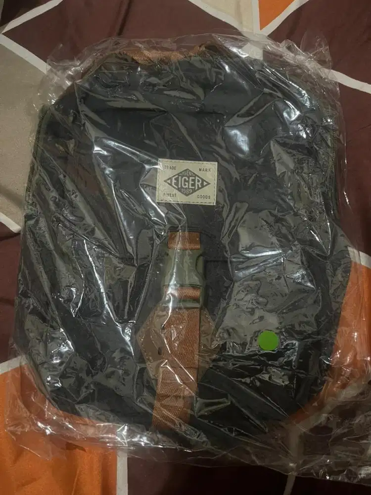 Eiger Sender Shoulder Bag