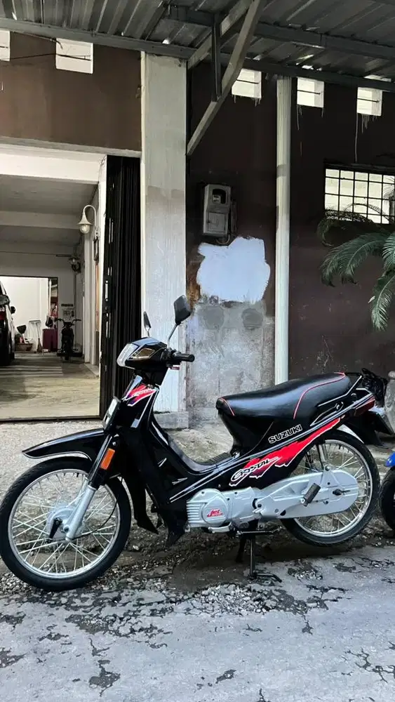 Dijual Suzuki Crystal