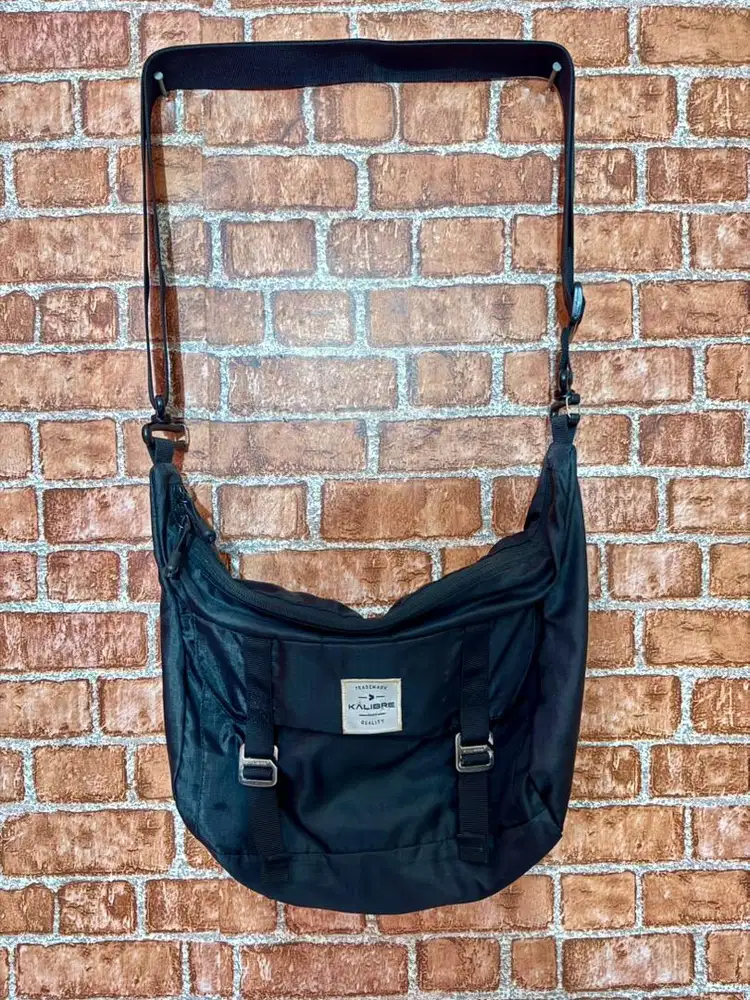 Tas Selempang Kalibre Original