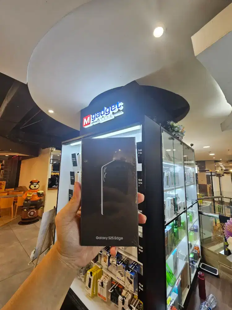 Samsung Galaxy S25 Edge 5G 12/512GB - Garansi Resmi Samsung indonesia