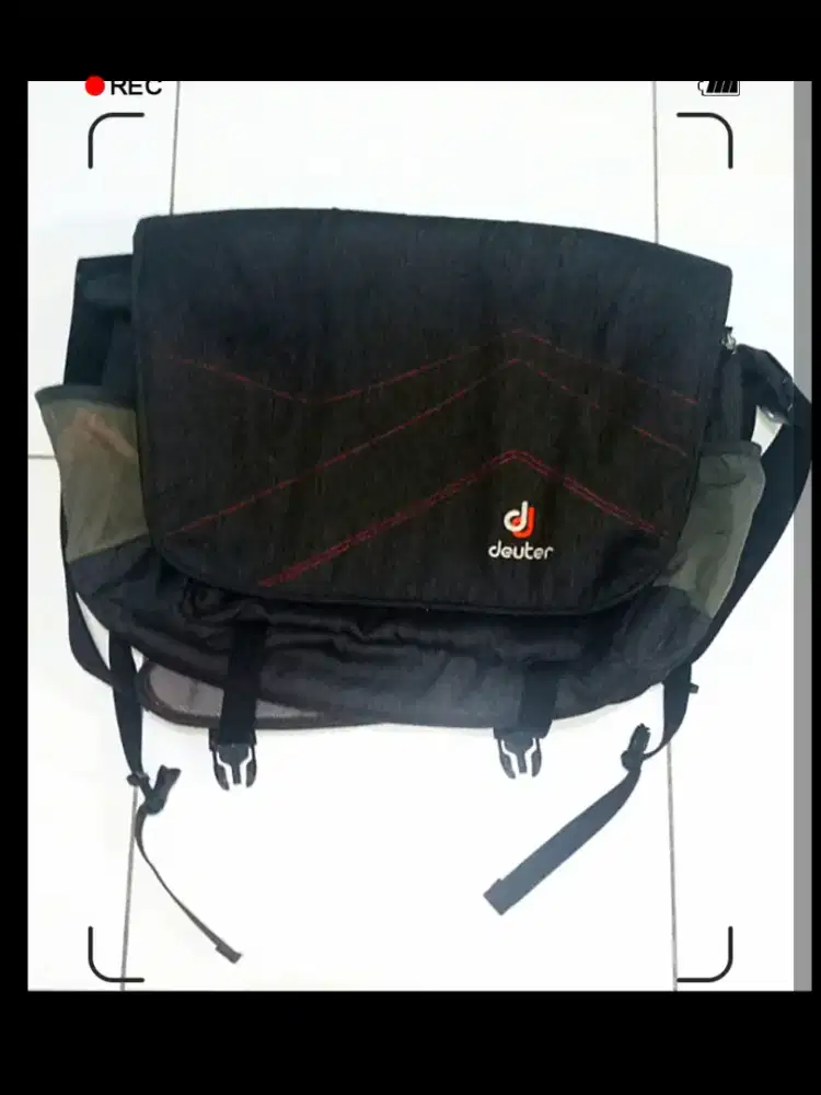 Tas Deuter Operation III