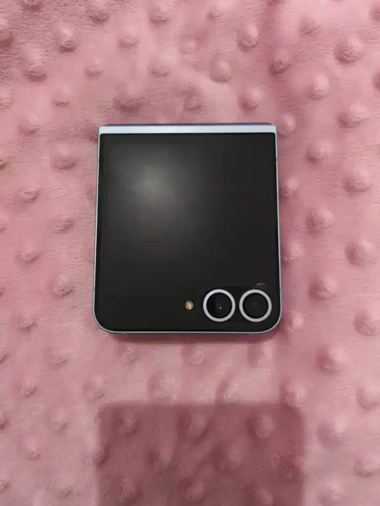 Samsung Galaxy Flip 6