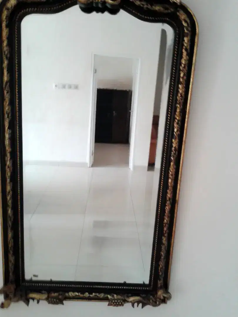 Kaca dinding ukiran 167 x 82