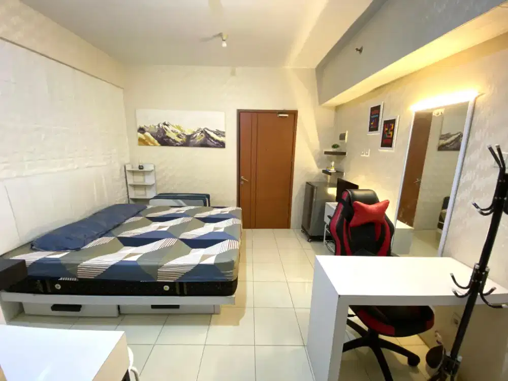 Apartemen Green Lake View Ciputat Tower B Hoek Studio