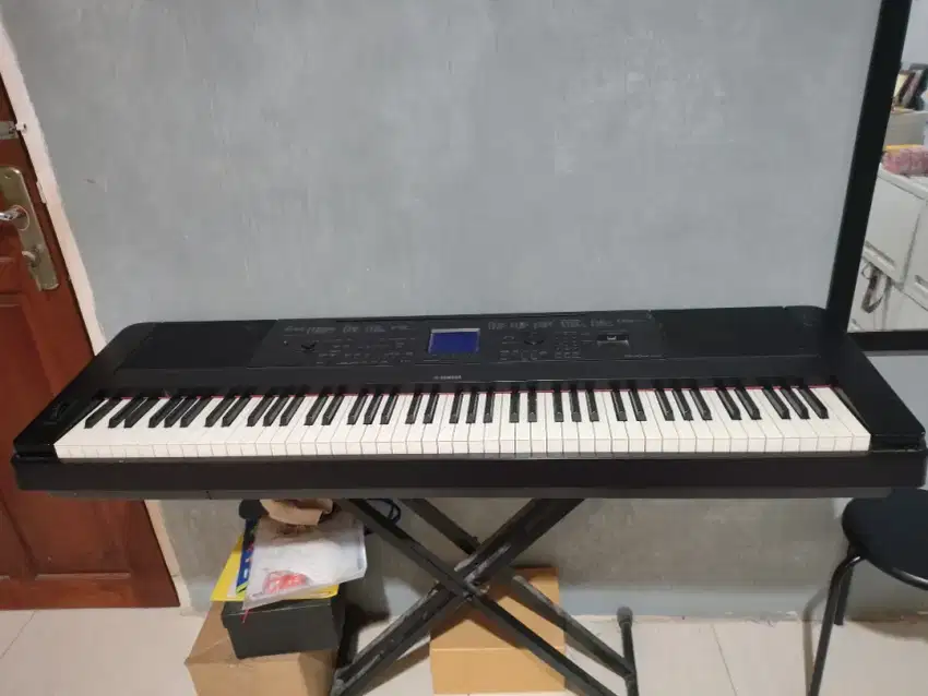 Yamaha DGX-660 Digital Grand Piano