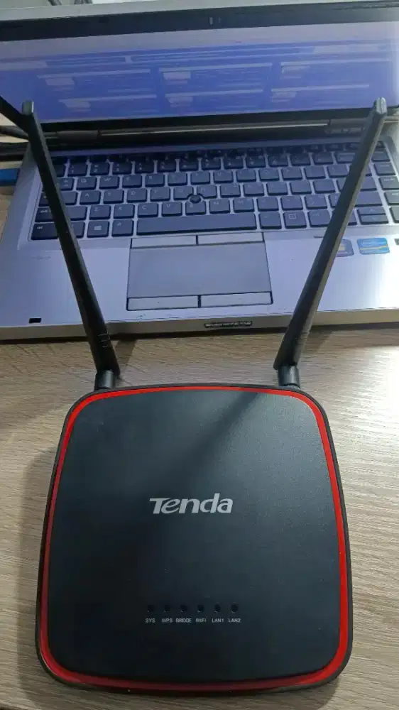 Router WiFi Tenda AP4 300 Mbps Repeater Sinyal Kuat Istimewa