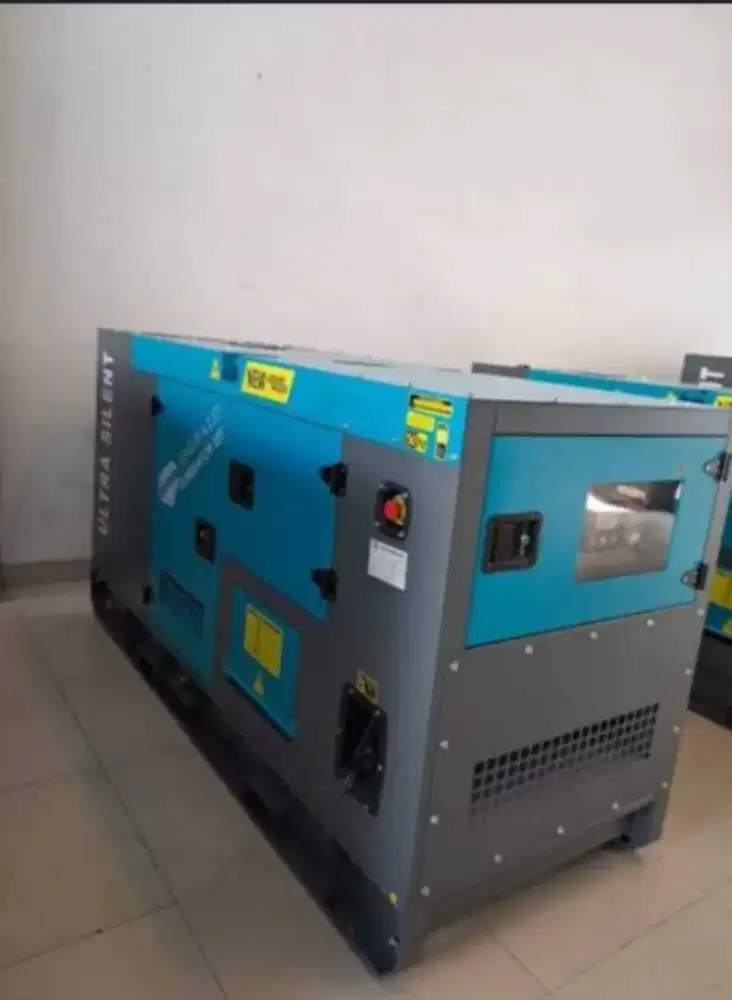 Genset silent merk emerald 30 KVA