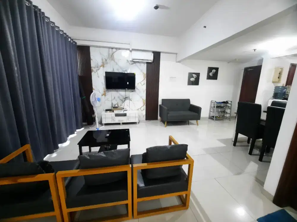 SEWA HARIAN  3BR APARTMENT PURI KEMAYORAN  98m2 FURNISHED LT. 20