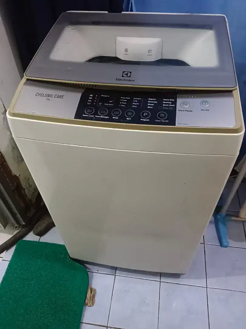 Mwsin cuci electrokux 1 tabung top loading