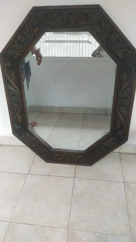 Cermin ukir cantik