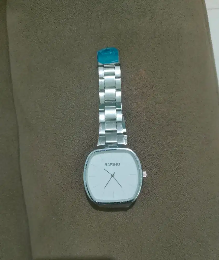 Jam tangan merk BARIHO