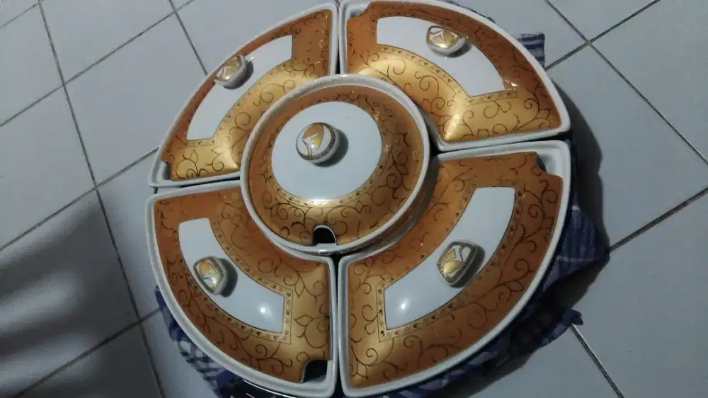 Dijual dinner set vicenza