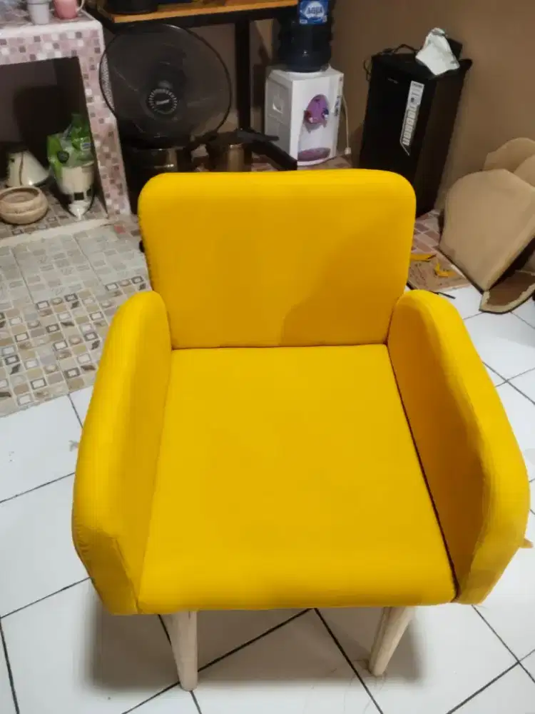 Service sofa dan Costume