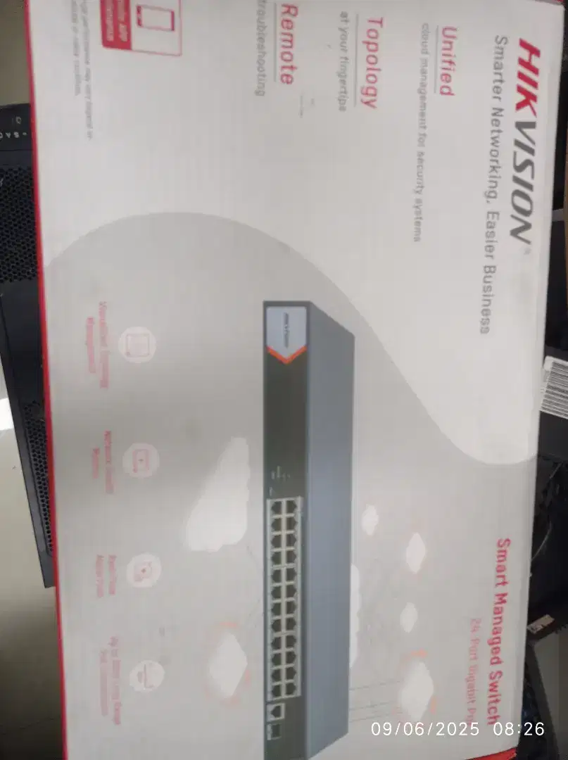 Hikvision DS-3E1526P-EI/M 24+2 Gigabit Smart PoE Switch Hub Ip Camera