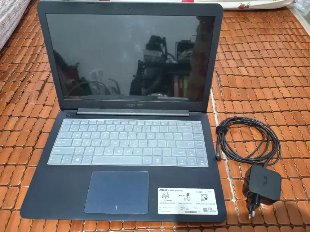 Jual Laptop Asus E402Y