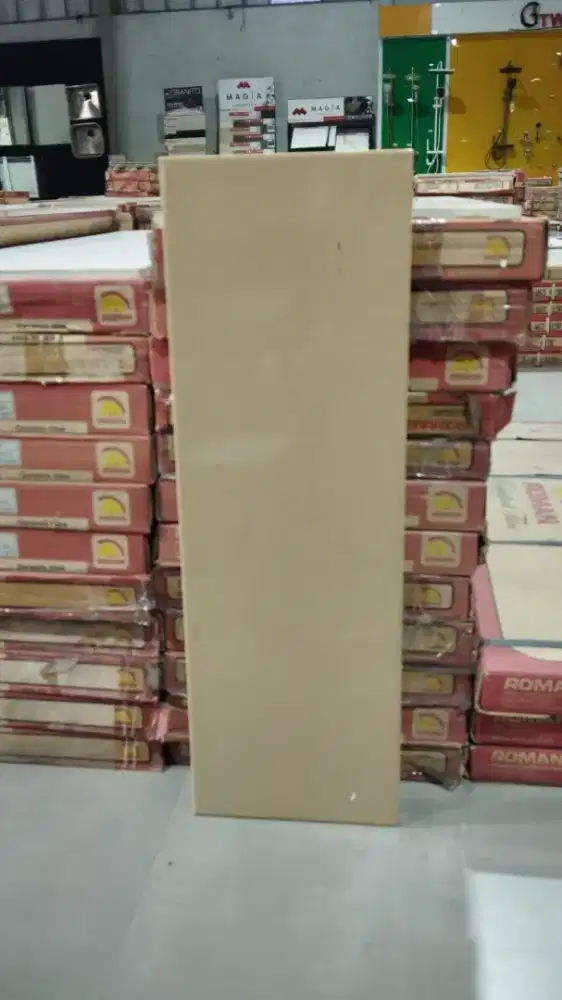 Keramik dinding roman 20x60 Promo