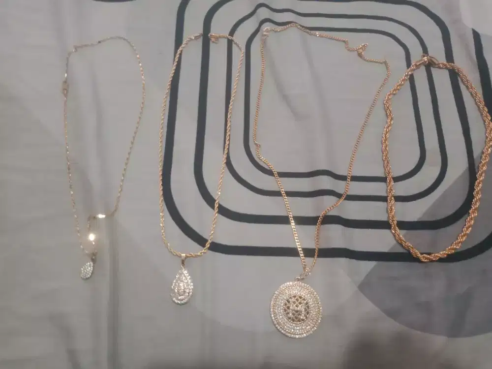 Kalung Model Emas Berkualitas anti luntur