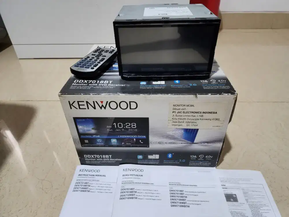 Head Unit Kenwood DDX-7018BT Double Din DVD