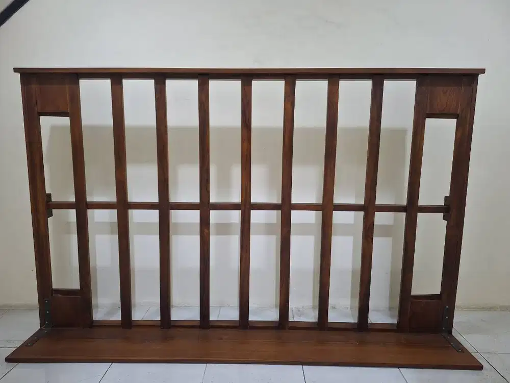 Rangka Tempat Tidur Kayu 120x200