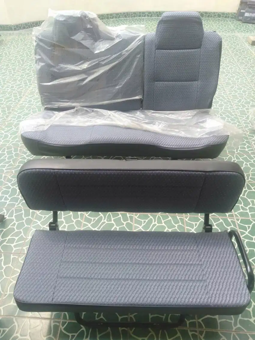 Dijual: Jok Mobil Futura MB (Tengah & Belakang)