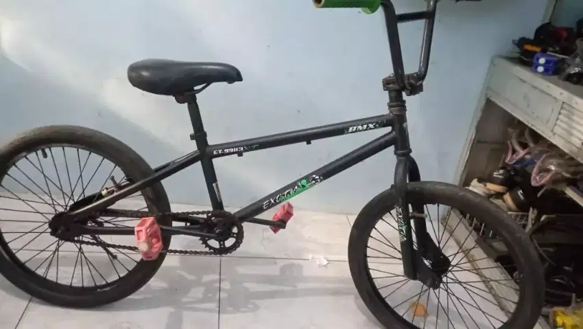 Sepeda BMX ukuran 20 Exotic