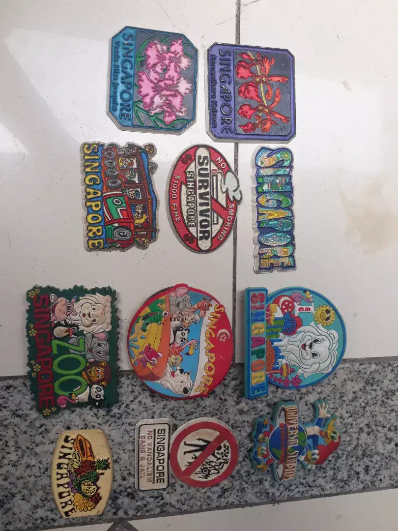 Antik vintage magnet tempelan kulkas edisi singapore harga satuan 15