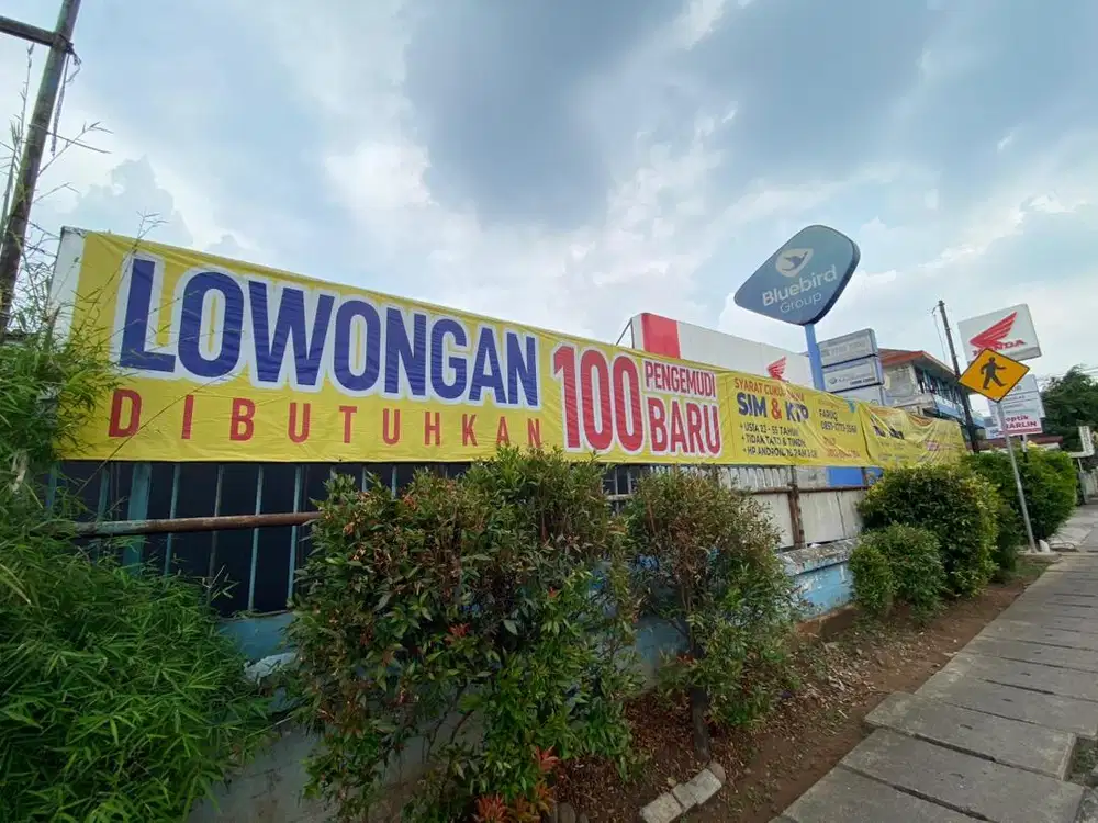 Lowongan Driver Hebat