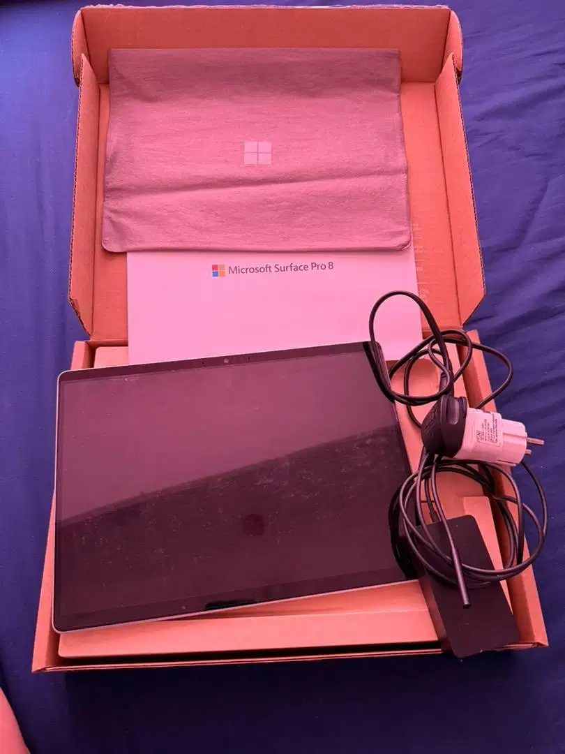 Microsoft Surface Pro 8 (+antigores) Gen 11 Core i5 Ram 8GB Memori 256