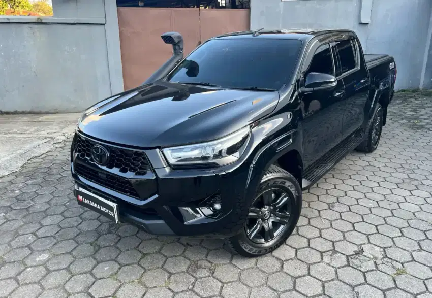 Toyota hilux V Automatic 2024 facelift