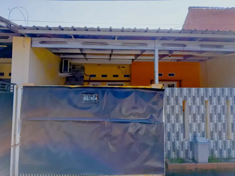 Di jual rumah di Subang green city