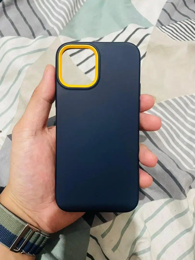 Dijual Case Iphone 12/12pro Caseology by Spigen original