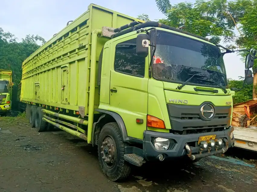 Hino FM 260 jw bak 2019 istimewa