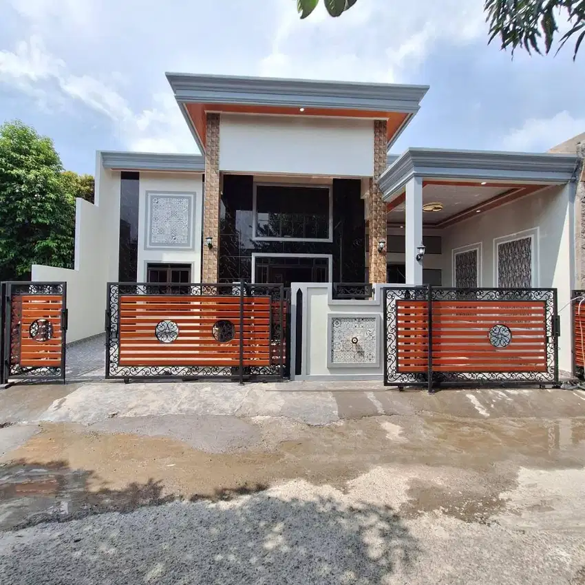 Rumah Hoek Semi Furnished Plus Extra Teras Belakang Citra Indah (AM)