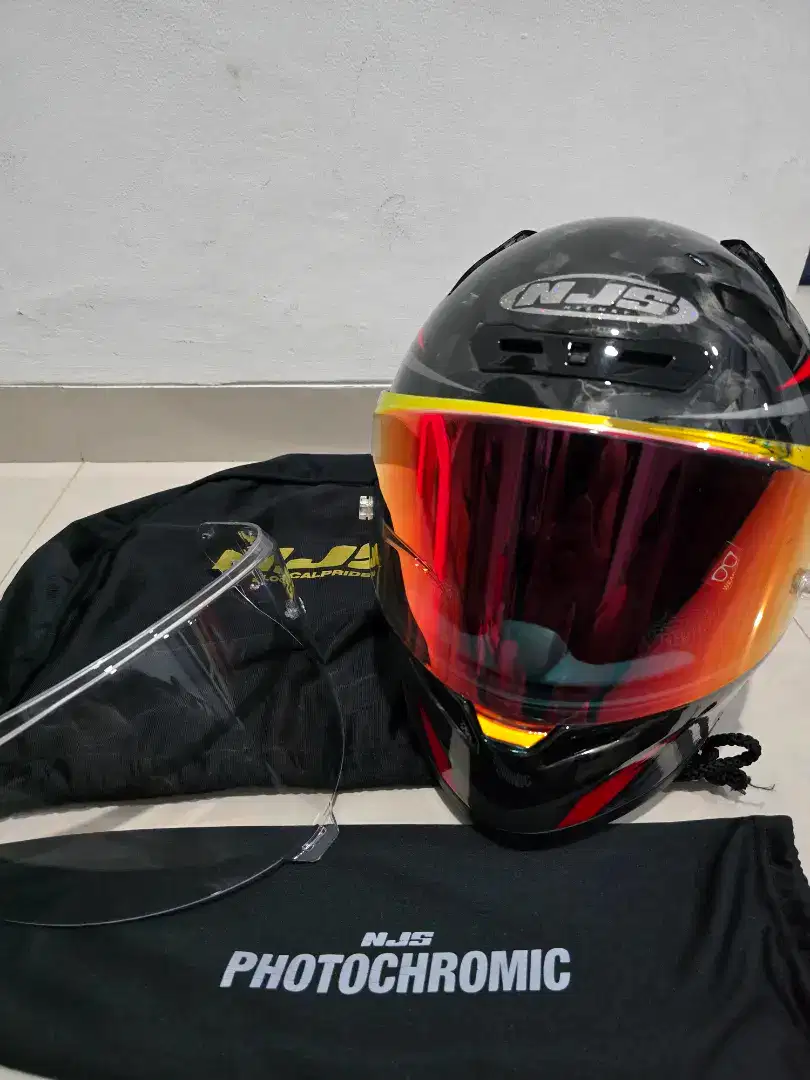 Helm NJS ZX1R Carbon