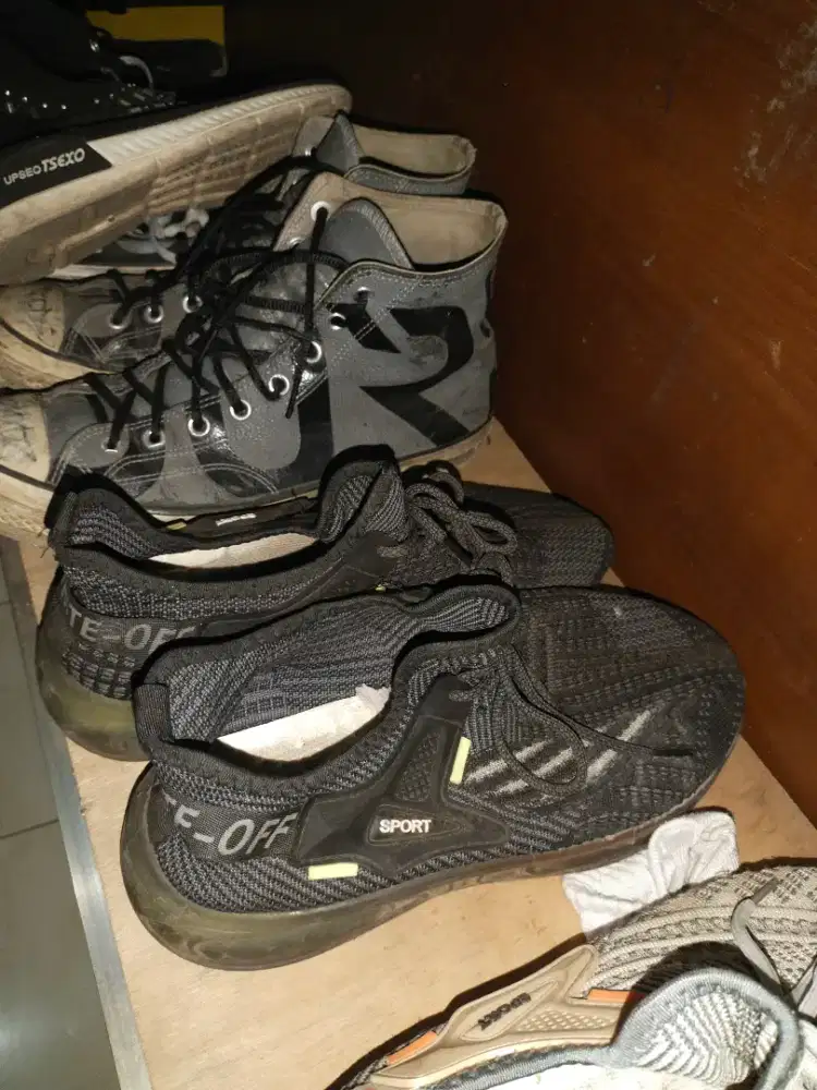 RJT Sepatu Gym Pria Sneakers Sport Gel