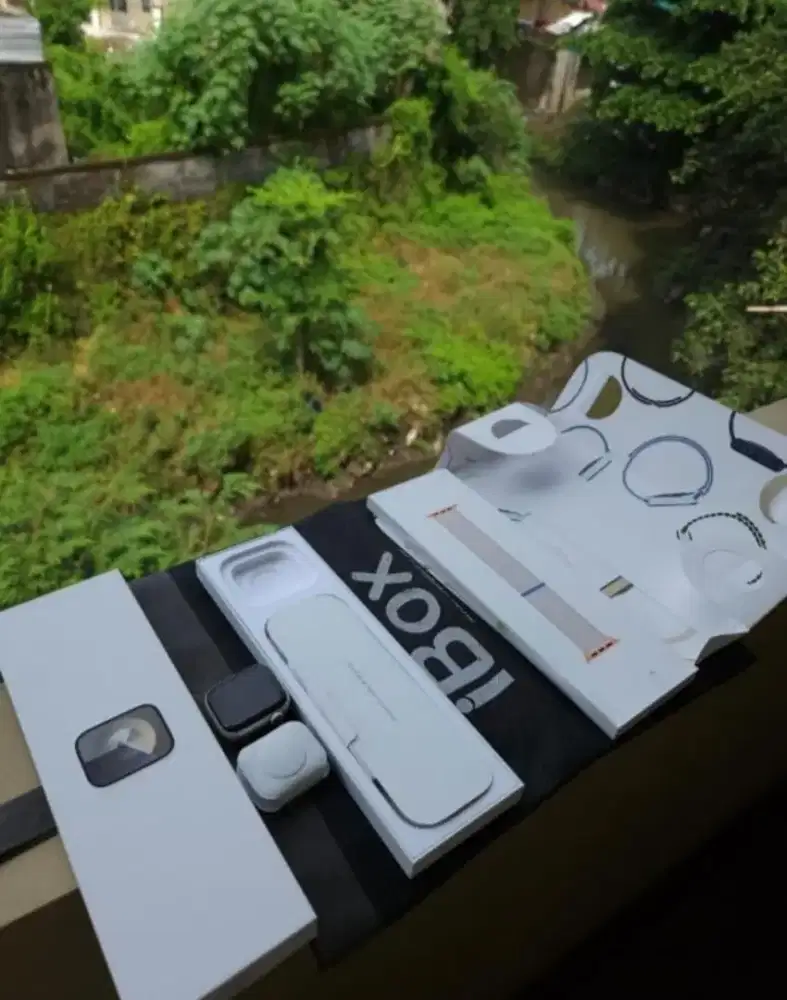 Apple Watch Series 6 41mm iBox Garansi ON Kondisi Seperti Baru